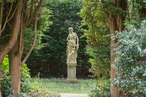 Photo 26- click for photo gallery